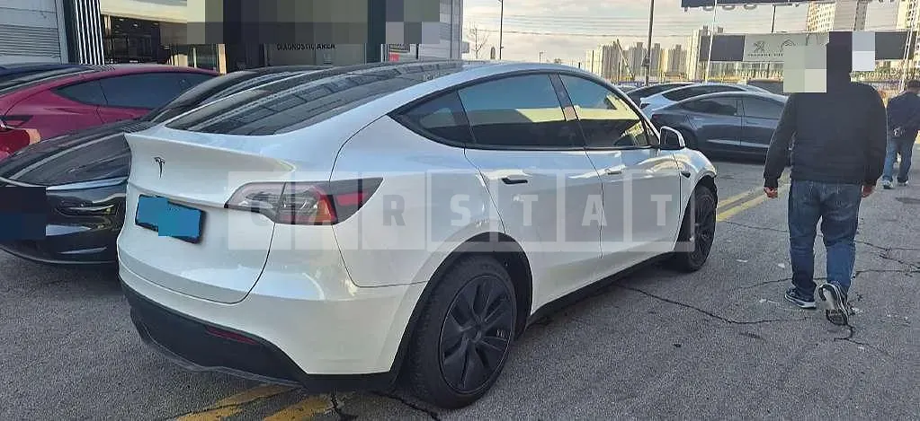 Photo 2 of 18: 2024 Tesla Model Y RWD — Korean insurance auction