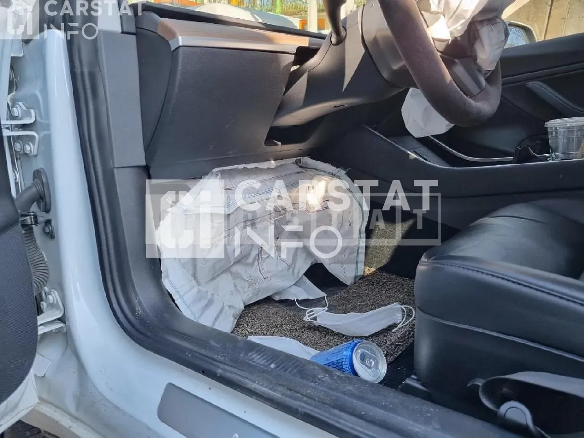 Photo 2 of 19: 2020 Tesla Model 3 Performance, VIN 5YJ3E1ECXLF756352 — Korean insurance auction