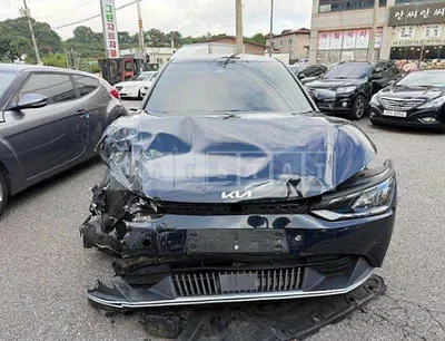 Photo 1 of 19: 2022 Kia EV6, VIN KNAC281DPNA024316 — Korean insurance auction