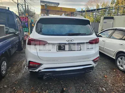 Photo 1 of 10: 2018 Hyundai Santa Fe 2.2 (4WD) — Korean insurance auction