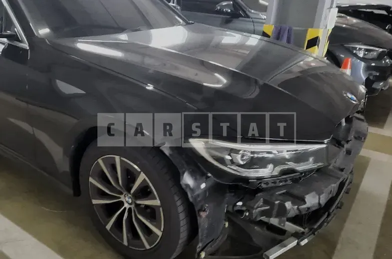 Photo 2 of 9: 2019 BMW 320d, VIN WBA5V5101KAJ52446 — Korean insurance auction