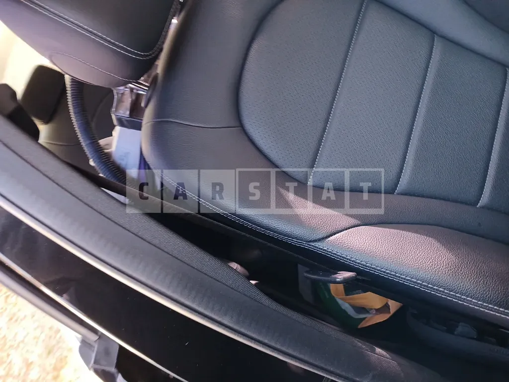 Photo 2 of 34: 2015 Mercedes-Benz C220 d 4Matic — Korean insurance auction