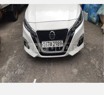 Photo 1 of 8: 2019 Nissan Altima 2.5 — Korean insurance auction