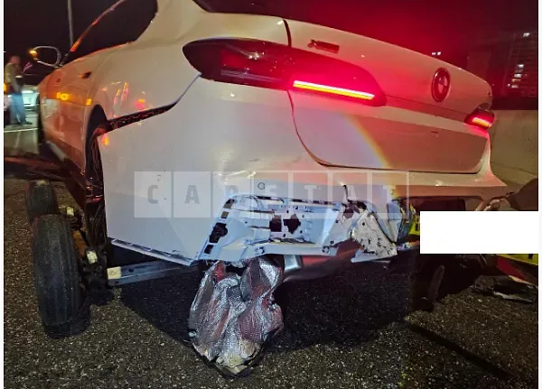 Photo 2 of 50: 2024 BMW 750e xDrive — Korean insurance auction