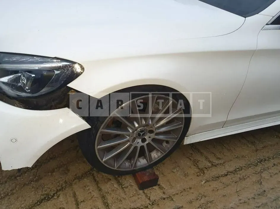 Photo 3 of 3: 2017 Mercedes-Benz C200 Cabriolet, VIN WDDWK4CB4HF523870 — Korean insurance auction
