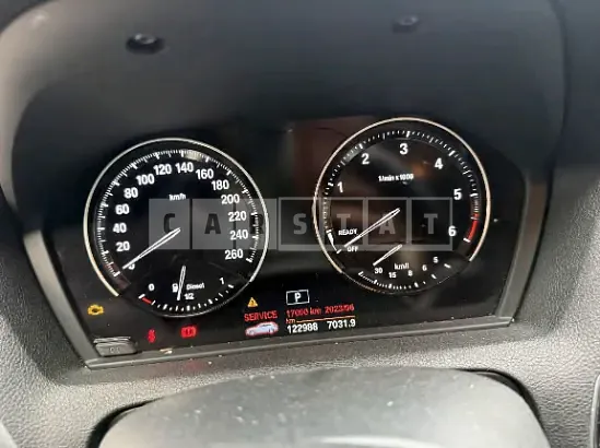 Photo 2 of 20: 2019 BMW 118d — Korean insurance auction