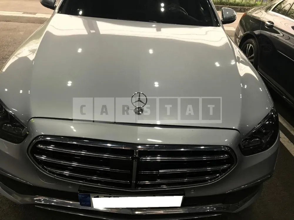 Photo 2 of 31: 2021 Mercedes-Benz E250, VIN W1KZF4FB6MA944137 — Korean insurance auction