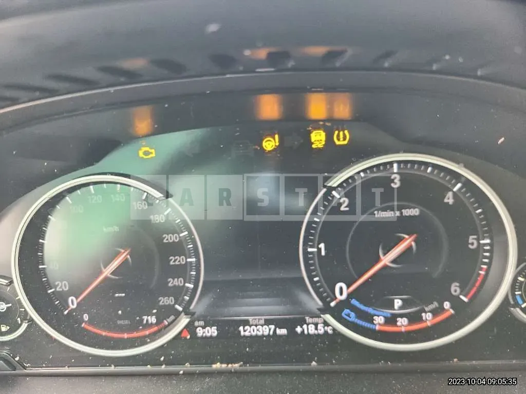 Photo 2 of 19: 2016 BMW X5 xDrive 30d, VIN WBAKS4109G0R82384 — Korean insurance auction
