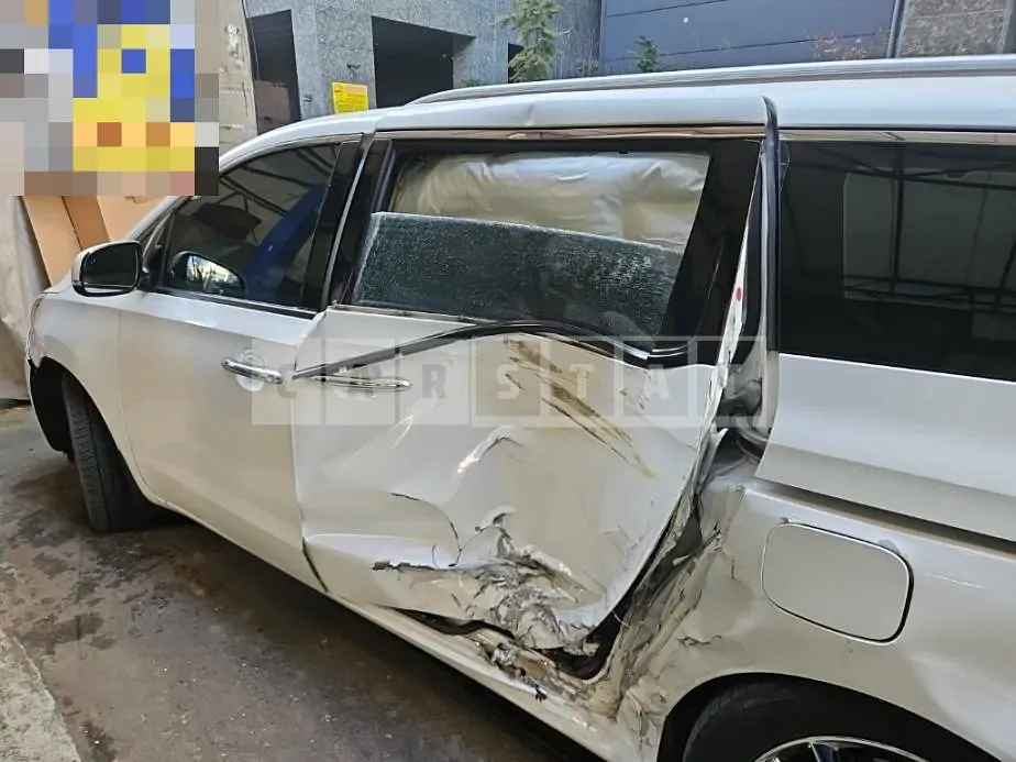 Photo 2 of 31: 2018 Kia Carnivals — Korean insurance auction