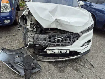 Photo 1 of 50: 2018 Hyundai Tucson — Korean insurance auction
