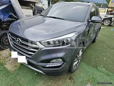 Photo 1 of 17: 2018 Hyundai Tucson — Korean insurance auction