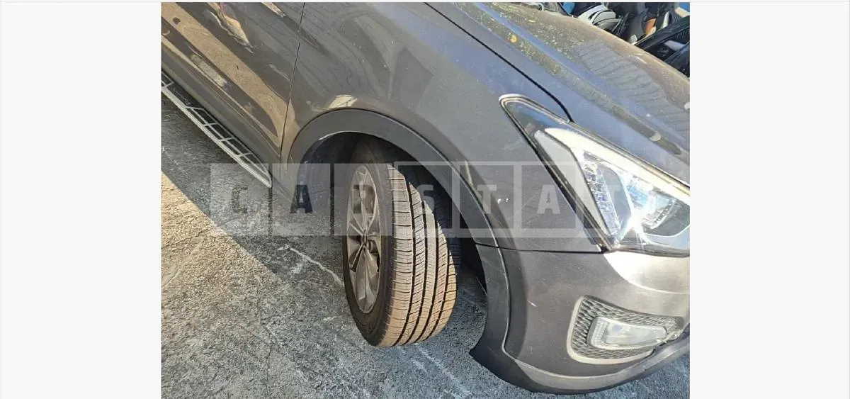 Photo 2 of 32: 2015 Hyundai Santa Fe 2.0 — Korean insurance auction