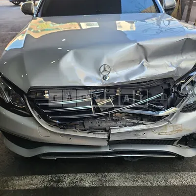 Photo 1 of 7: 2019 Mercedes-Benz E450 4Matic — Korean insurance auction