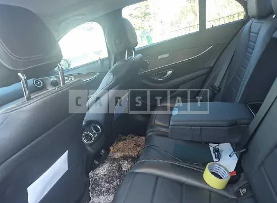 Photo 2 of 20: 2018 Mercedes-Benz E 300 — Korean insurance auction