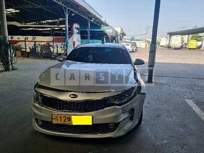 Photo 1 of 12: 2017 Kia K5, VIN KNAG741BBSA377762 — Korean insurance auction