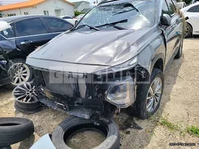 Photo 1 of 20: 2019 Hyundai Santa Fe, VIN KMHS281CBKU042942 — Korean insurance auction