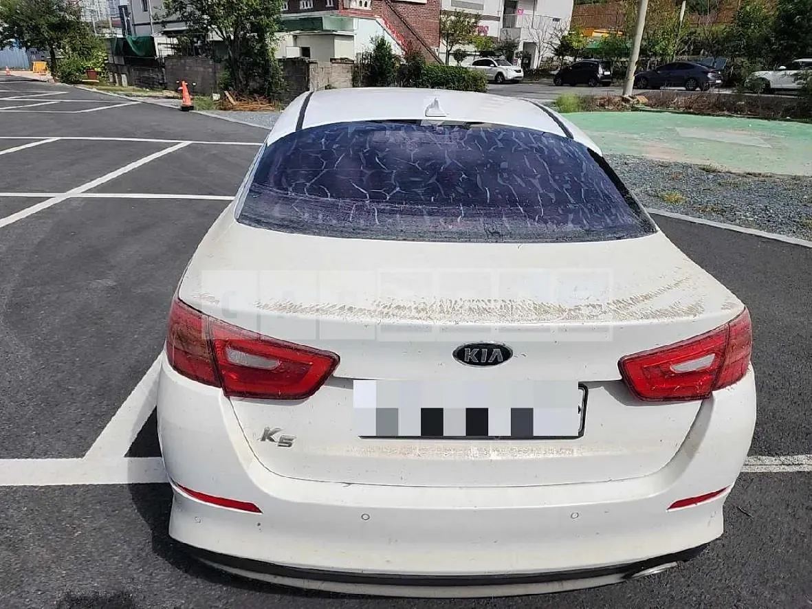 Photo 2 of 9: 2014 Kia K5 2.0 LPG — Korean insurance auction