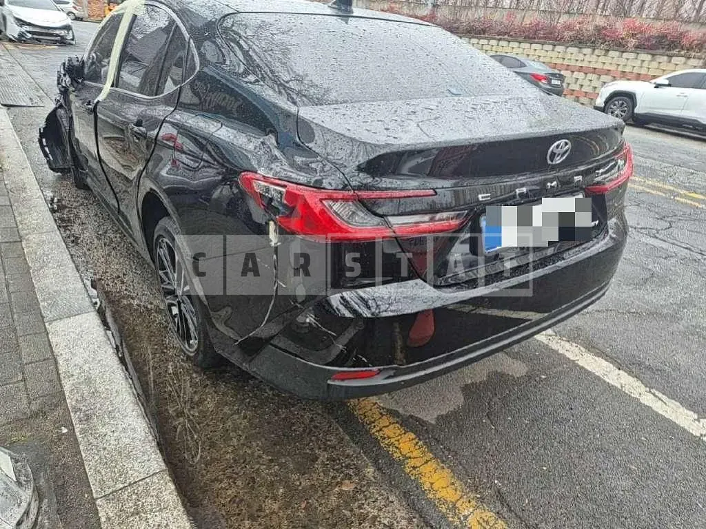 Photo 2 of 25: 2025 Toyota Camry — Korean insurance auction
