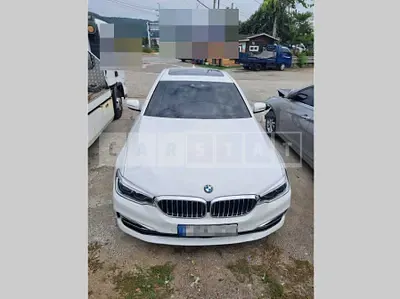 Photo 1 of 11: 2018 BMW 520d — Korean insurance auction