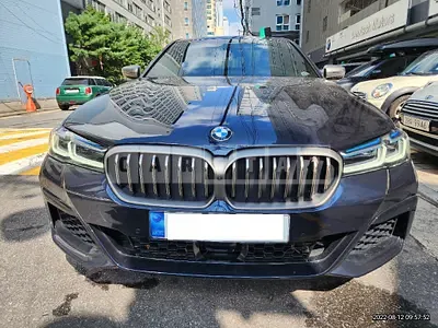 2021 BMW M550i xDrive
