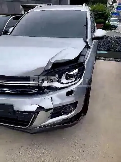 Photo 2 of 24: 2016 Volkswagen Tiguan 2.0 TDI BMT, VIN WVGZZZ5NZGW560943 — Korean insurance auction