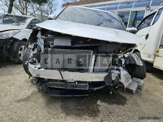 Photo 2 of 15: 2022 Kia Sorento — Korean insurance auction
