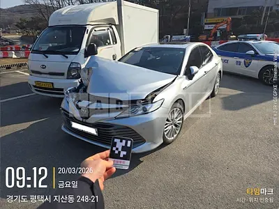 Photo 1 of 18: 2018 Toyota Camry Hybrid, VIN JTNB21HK0J3001322 — Korean insurance auction