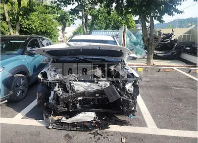 Photo 1 of 44: 2025 Hyundai Kona, VIN KMHHC813BSU141440 — Korean insurance auction