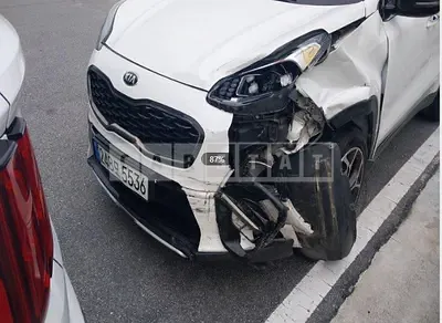 Photo 1 of 11: 2019 Kia Sportage — Korean insurance auction