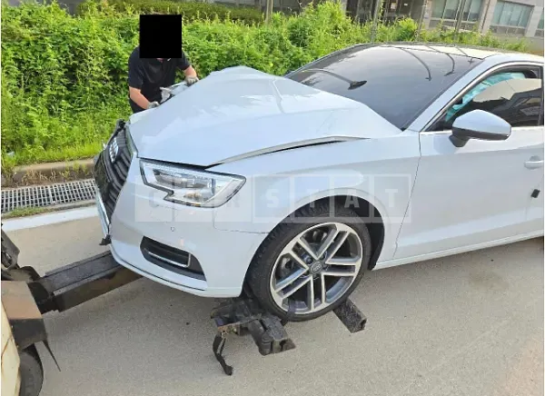 Photo 2 of 4: 2020 Audi A3 40TFSI — Korean insurance auction
