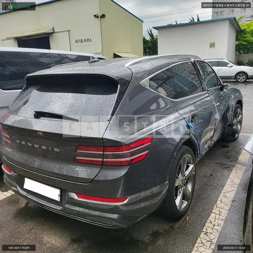 Photo 2 of 9: 2020 Genesis GV80, VIN KMTHB81DDLU009592 — Korean insurance auction