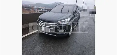 Photo 1 of 6: 2015 Hyundai Santa Fe DM Diesel — Korean insurance auction