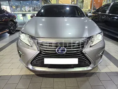 Photo 1 of 44: 2017 Lexus ES300h, VIN JTHBW1GG7H2147575 — Korean insurance auction