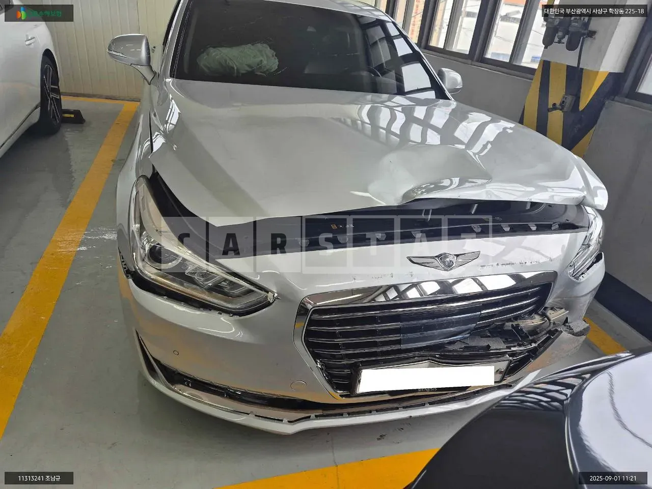 Photo 2 of 11: 2017 Hyundai Genesis EQ900, VIN KMHG241ADJU040517 — Korean insurance auction