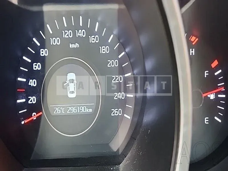 Photo 2 of 15: 2015 Kia K5, VIN KNAGN418BFA598071 — Korean insurance auction