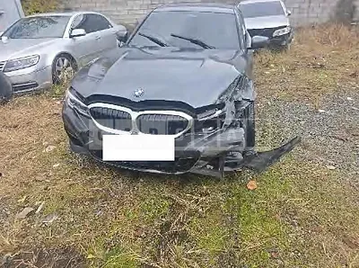 Photo 1 of 17: 2022 BMW 320d — Korean insurance auction
