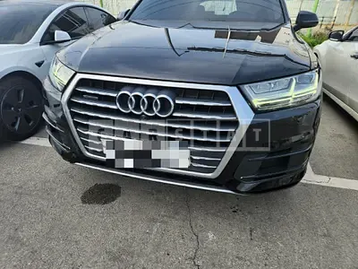 Photo 1 of 30: 2019 Audi Q7 45 TFSI quattro, VIN WAUZZZ4MXKD042408 — Korean insurance auction