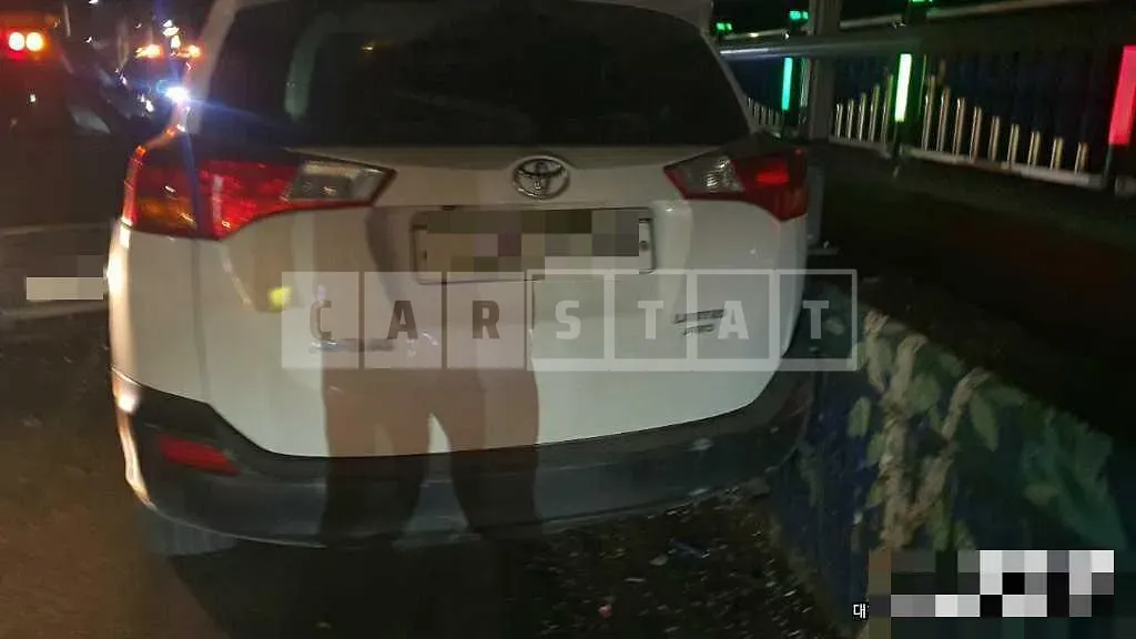 Photo 2 of 14: 2015 Toyota Lave 4 4WD — Korean insurance auction