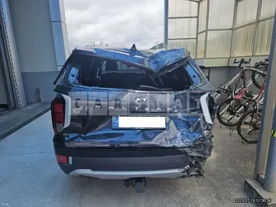 Photo 1 of 23: 2020 Hyundai Palisade, VIN KMHR381ADLU138838 — Korean insurance auction