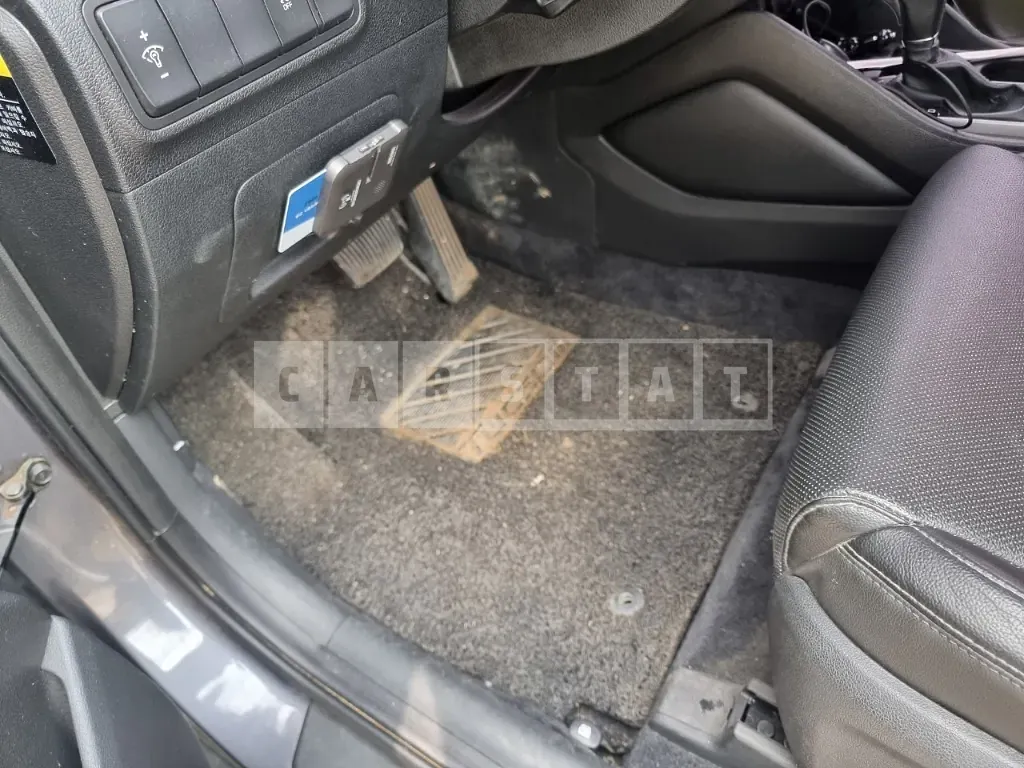 Photo 2 of 9: 2015 Hyundai Tucson 2.0 4WD, VIN KMHJ381ADGU022041 — Korean insurance auction