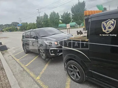 2018 Carnival 9 seater