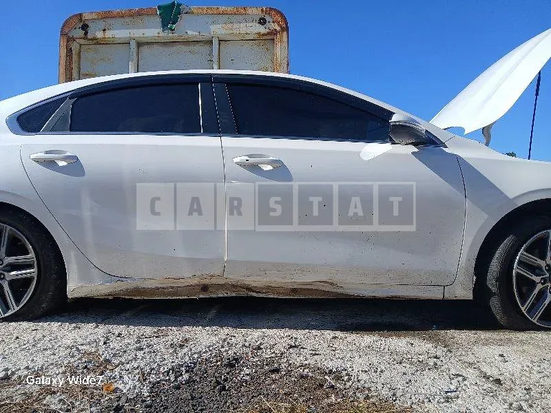 Photo 2 of 22: 2018 Kia Kz — Korean insurance auction