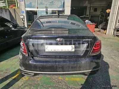 Photo 1 of 20: 2019 Kia K9, VIN KNAS2418DKS003628 — Korean insurance auction