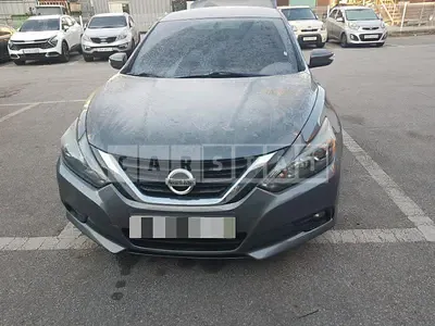 Photo 1 of 12: 2017 Nissan Altima 2.5 — Korean insurance auction