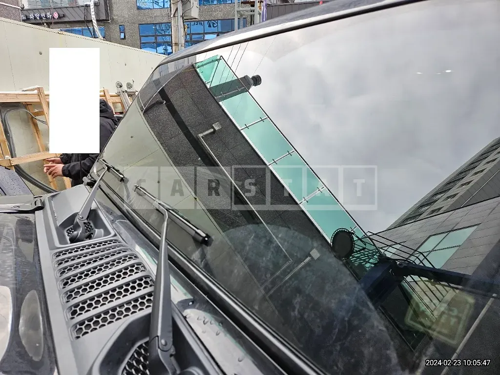 Photo 2 of 48: 2022 Jeep Zip Wrangler Sahara, VIN 1C4HJXEN2NW134655 — Korean insurance auction