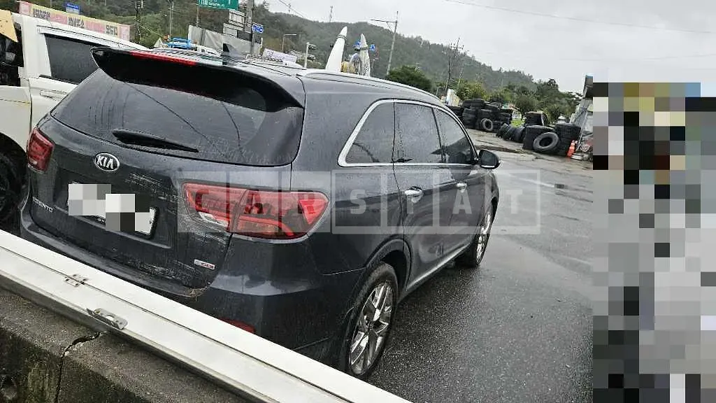 Photo 2 of 15: 2019 Kia Sorento Gasoline 4WD — Korean insurance auction