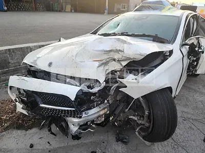 Photo 1 of 11: 2023 Mercedes-Benz E220 d 4Matic — Korean insurance auction