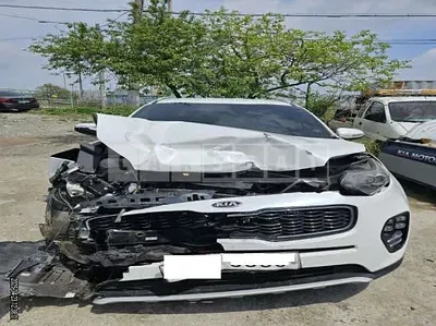 Photo 1 of 13: 2018 Kia Sportage — Korean insurance auction