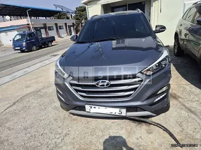 Photo 1 of 13: 2018 Hyundai Tucson, VIN KMHJ381ABJU488972 — Korean insurance auction