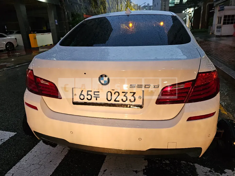 Photo 2 of 11: 2016 BMW 520d — Korean insurance auction